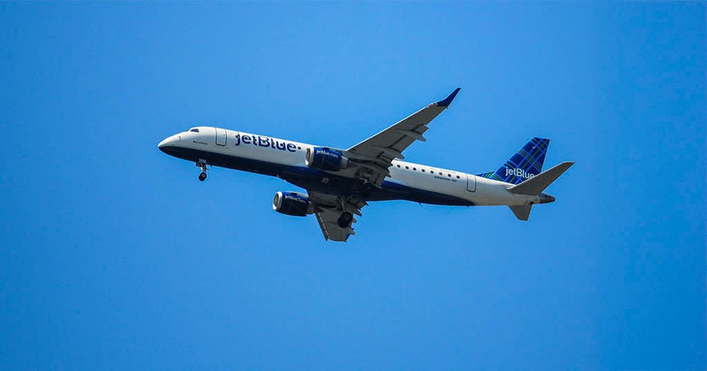 Statut JetBlue Mosaic : avantages, niveaux et comment gagner des tuiles (2025)