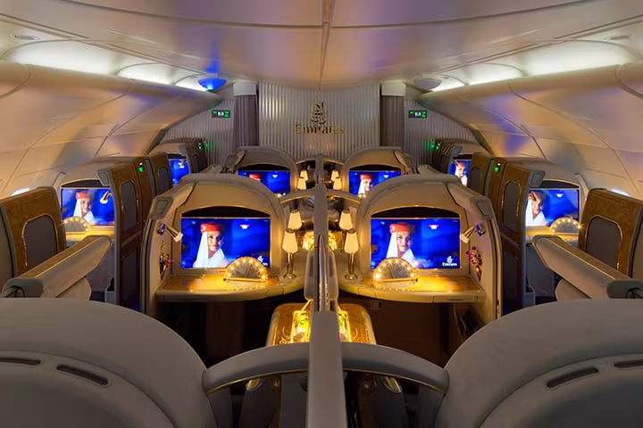 emirates-a380-first-class-seating-cabin-720×480