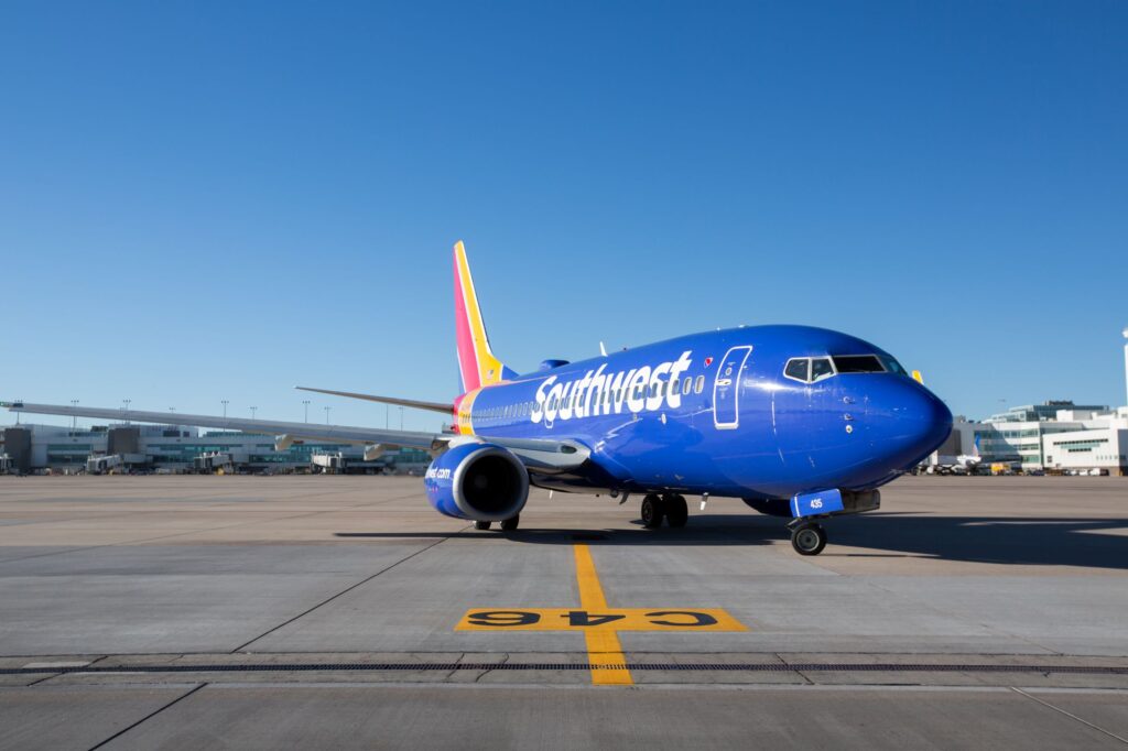 southwest airlines – plane